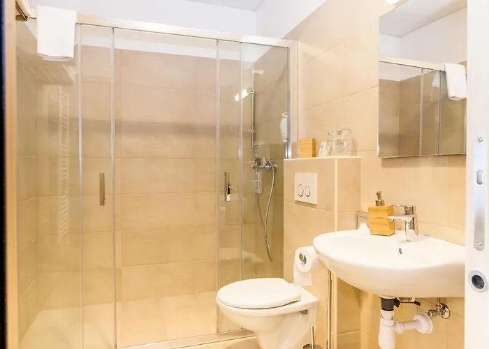 Via Domus Pensionat 4*