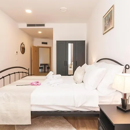 Vendégház Via Domus 4*